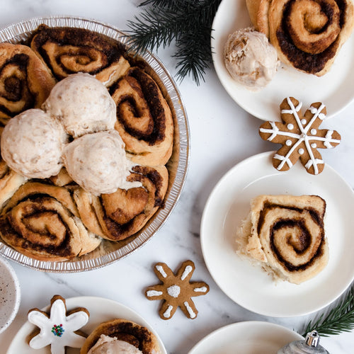 Gingerbread Cinnamon Rolls