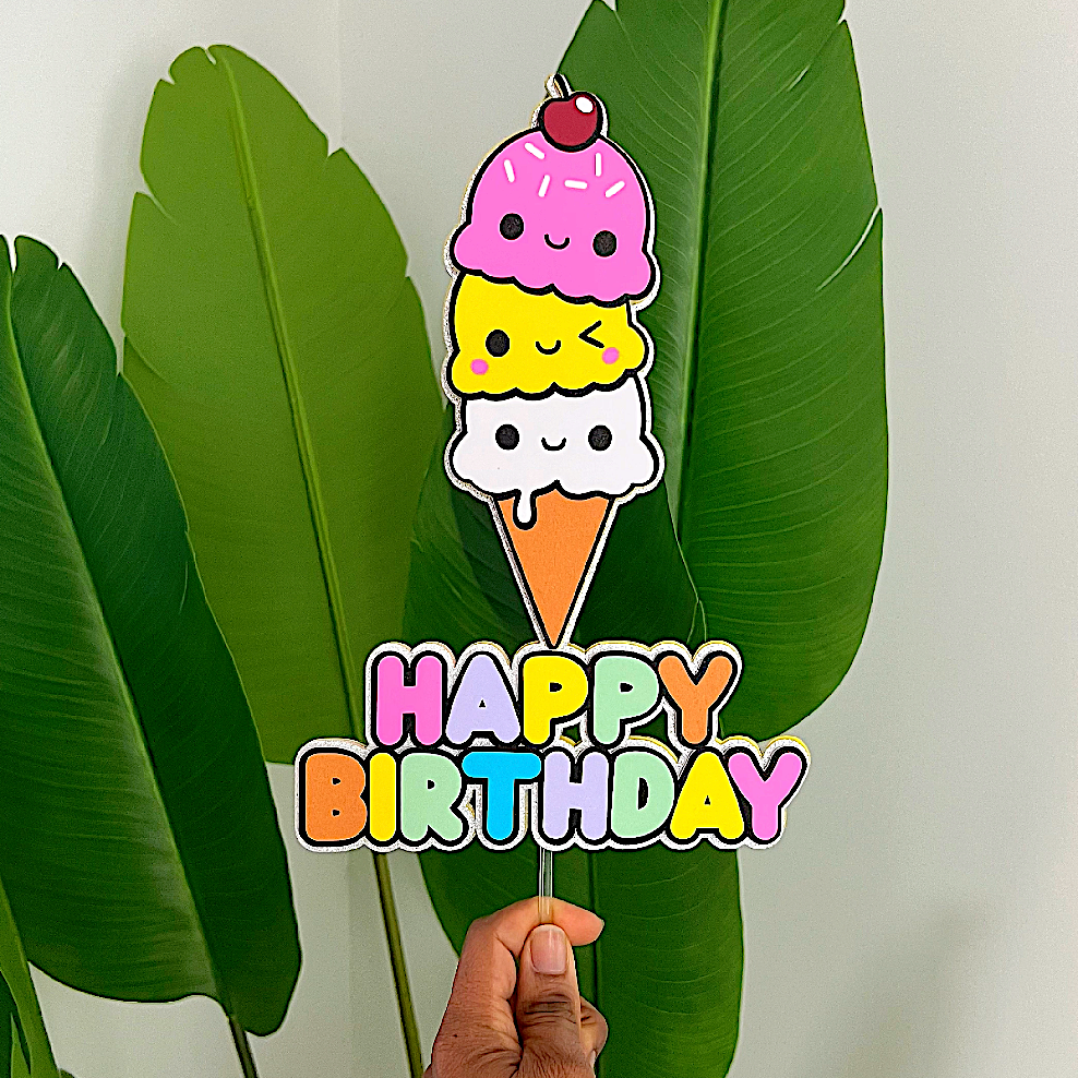Cake Topper by Sweet Pouches