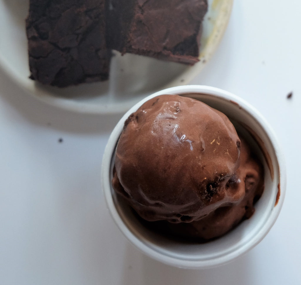 Chocolate Brownie Chunk Tub